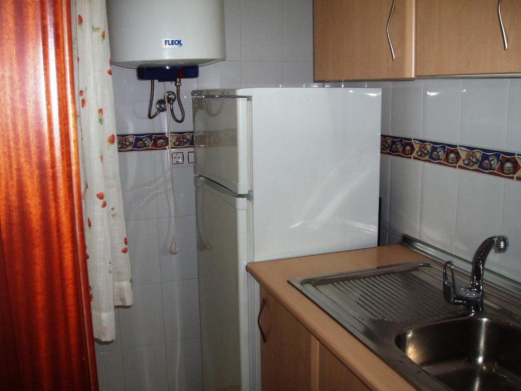 Hotel Los Hermanos Оканья Номер фото