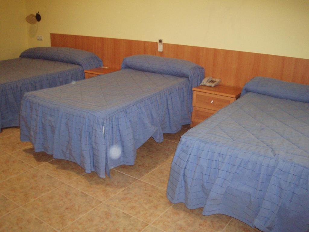 Hotel Los Hermanos Оканья Номер фото